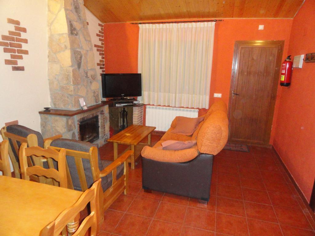 Gasthaus Casa Rural La Vega De Gredos San Martin de la Vega del Alberche Exterior foto